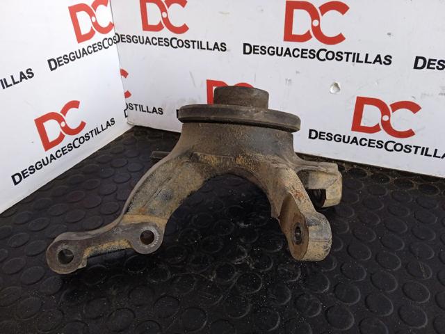 RENAULT 8200322079 Mangueta delantera derecha  en stock Valencia