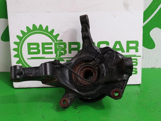 RENAULT 8200322079 Mangueta delantera derecha comprar Tarragona