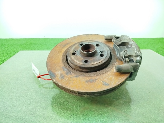 RENAULT 8200322079 Mangueta delantera derecha  en stock Terrassa