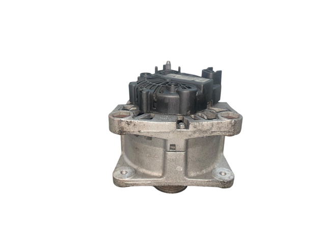RENAULT 8200323126 Alternador  en stock Salamanca