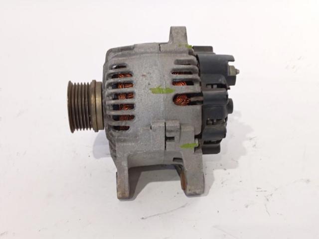 8200323126 RENAULT Alternador  en stock Huelva