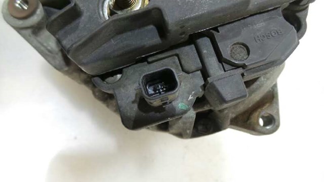 8200323137 RENAULT Alternador  comprar en Jaén