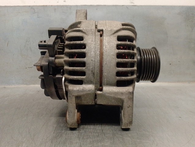 8200323137 RENAULT Alternador  en stock Huelva