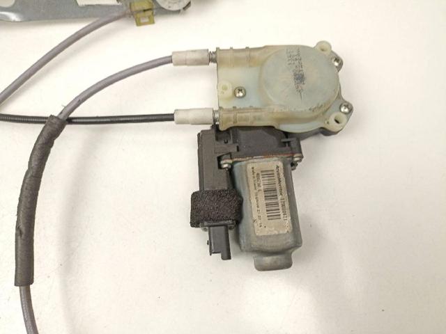RENAULT 8200325136 Mecanismo de elevalunas de la puerta delantera izquierda  comprar en Murcia