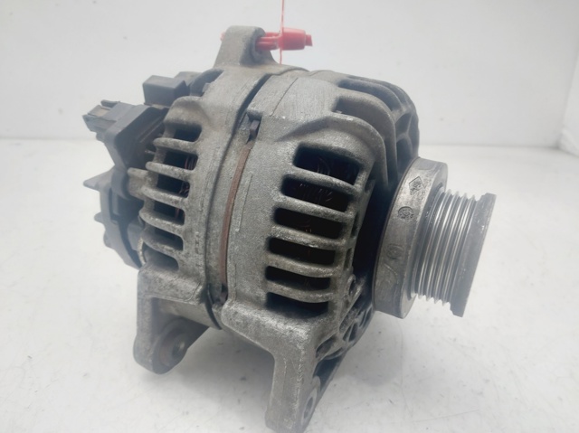 8200325823 Alternador  en stock Sabadell