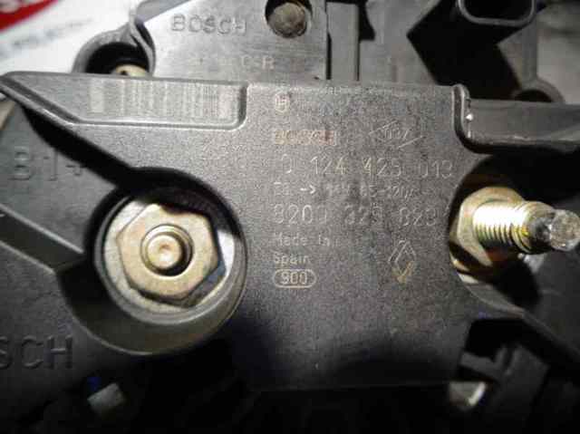 8200325823 RENAULT Alternador  comprar en Oviedo