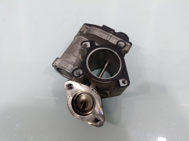 8200327004 RENAULT Válvula EGR de recirculación de gases  disponible Ourense