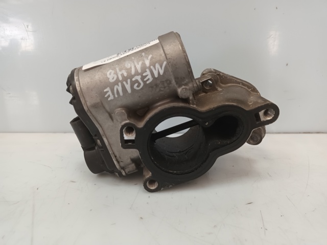 8200327004 Válvula EGR de recirculación de gases  disponible Utrera
