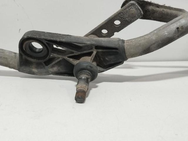 RENAULT 8200327016 Trapezio del limpiaparabrisas  disponible Lugo
