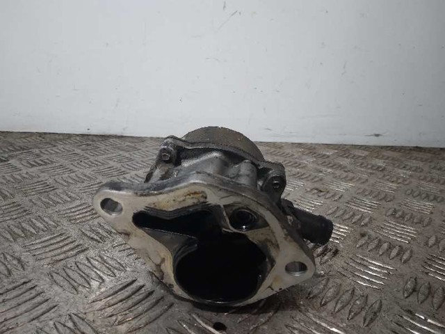 8200327252 RENAULT Bomba de vacío  comprar en Oviedo