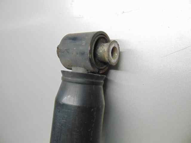 RENAULT 8200330197 Amortiguador trasero  disponible Lugo