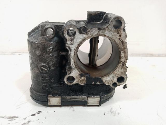 8200330810E Cuerpo de aceleración completo  disponible Málaga