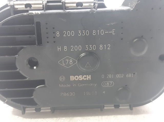 NISSAN 8200330810E Cuerpo de aceleración completo  disponible Lugo