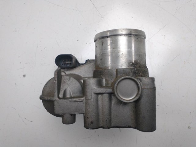 8200330812 Cuerpo de aceleración completo  comprar en Reus