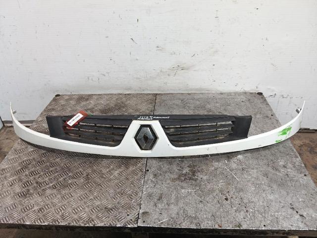 8200331208 RENAULT Parrilla  en stock Córdoba