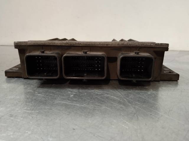 8200331477 RENAULT Unidad de control del motor (ECU)  disponible Alicante