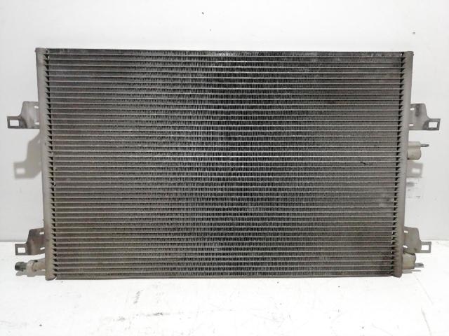 8200332851 Condensador aire acondicionado  en stock Sabadell