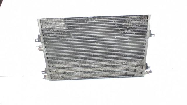 8200332851 RENAULT Condensador de aire acondicionado  comprar en Jaén