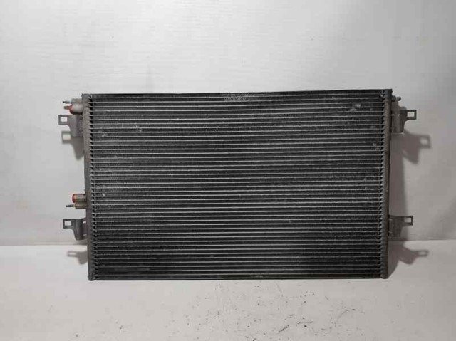 8200332851 Condensador aire acondicionado  en stock Castellón