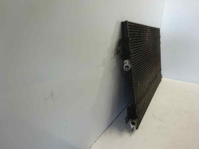 RENAULT 8200332852 Condensador de aire acondicionado  disponible Lugo