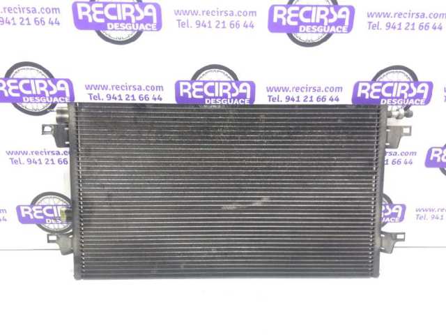 8200332852 RENAULT Condensador de aire acondicionado  comprar en Jaén