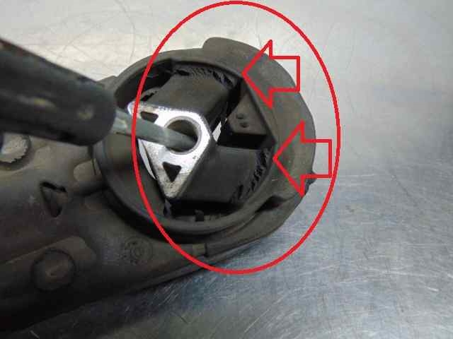 8200338385 Soporte de motor trasero comprar Girona