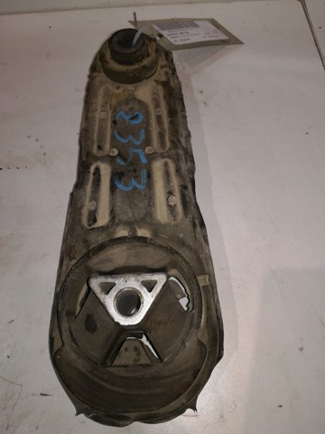 RENAULT 8200338385 Soporte de motor trasero comprar Barcelona