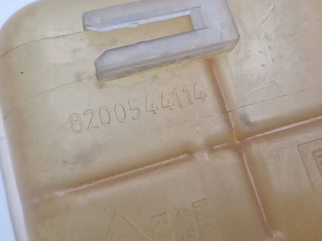 8200339746 RENAULT Depósito de expansión del sistema de refrigeración  disponible Alicante