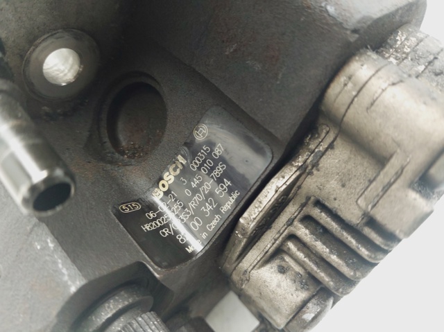8200342594 Bomba de alta presión de combustible  disponible Málaga