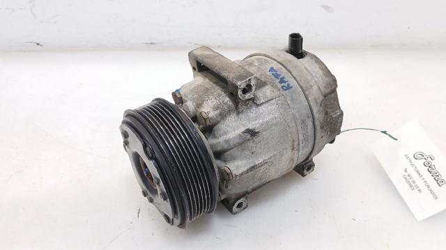 RENAULT 8200343375 Compresor de aire acondicionado  en stock Salamanca