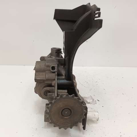 8200345633 RENAULT Bomba de aceite  comprar en Jaén