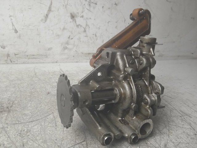 8200345633 RENAULT Bomba de aceite  disponible Vigo