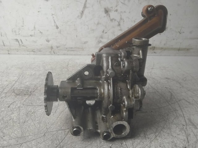 8200345633 RENAULT Bomba de aceite  comprar en Oviedo