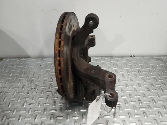 8200345945 RENAULT Mangueta delantera derecha comprar Bilbao