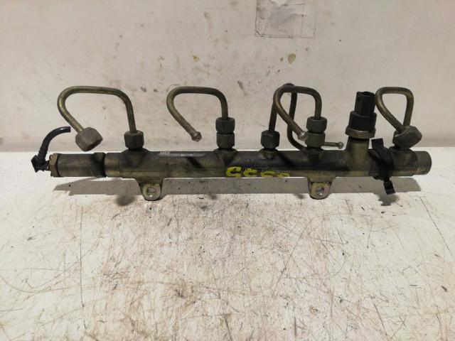 8200347176 Rampa de combustible  comprar en Zaragoza
