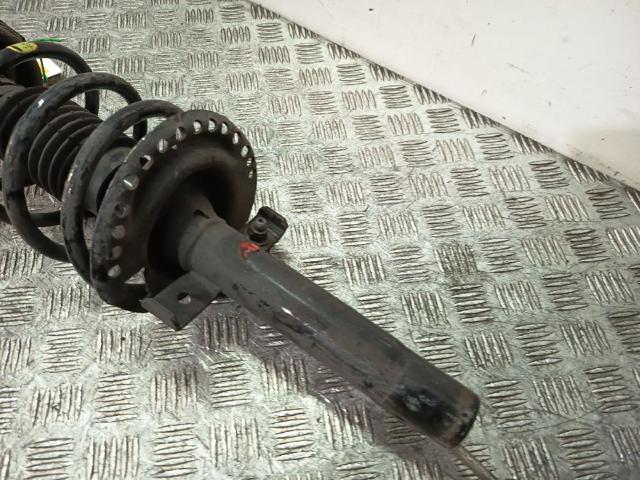 RENAULT 8200348820 Amortiguador delantero  disponible Valladolid