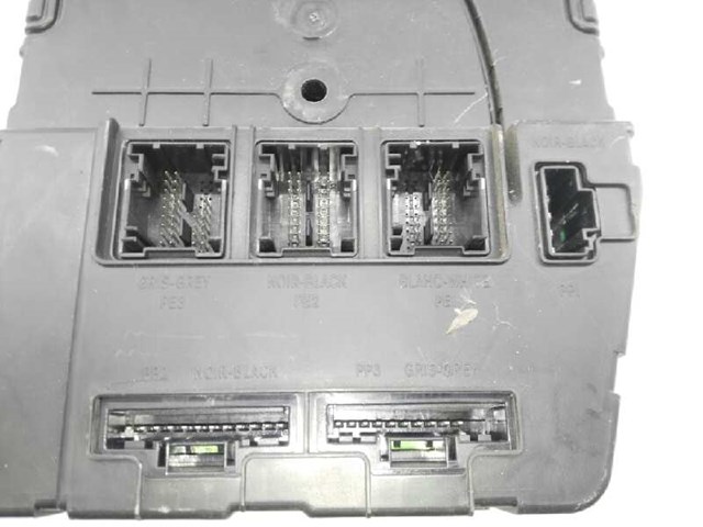 RENAULT 8200351182  en stock Terrassa