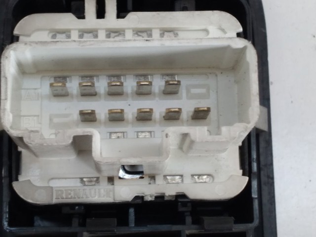 8200356519 RENAULT  disponible Ourense