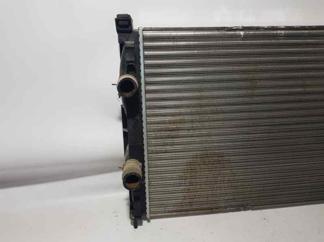 8200357536 Radiador  en stock Castellón