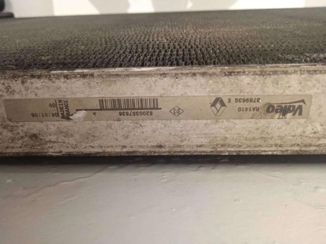 8200357536A Radiador de refrigeración del motor  comprar en Pontevedra