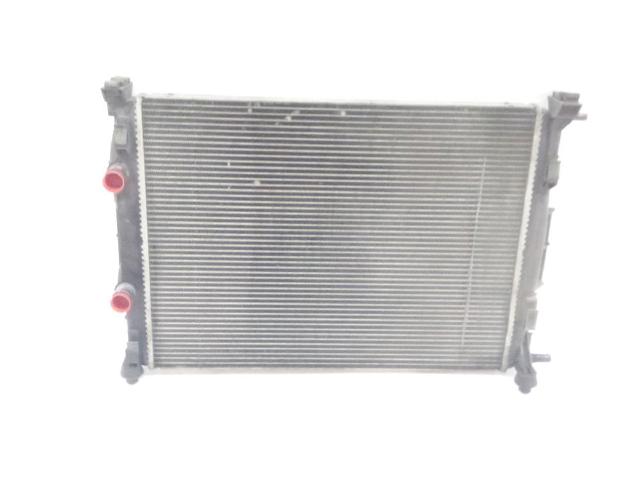 8200357536A RENAULT Radiador de refrigeración del motor  comprar en Oviedo