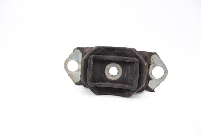 RENAULT 8200358147 Soporte izquierdo del motor  en stock Salamanca
