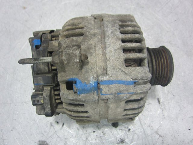 8200360480 Alternador  disponible Utrera