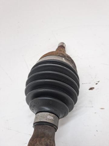 RENAULT 8200362064 Árbol de transmisión delantero derecho  disponible España