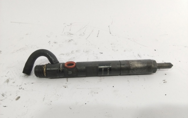8200365186 Inyector de combustible  disponible Málaga