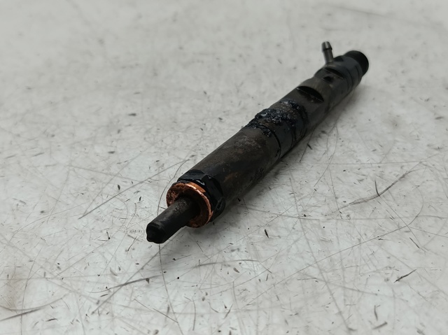 8200365186 Inyector de combustible  comprar en Reus