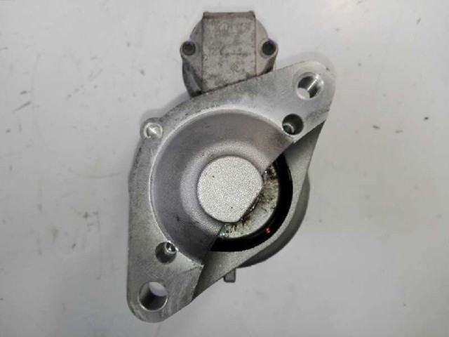 8200369521F RENAULT Motor de arranque  disponible Vigo