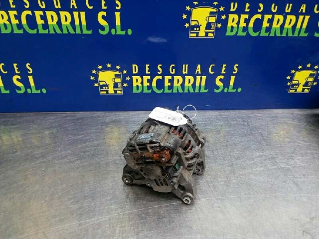 8200373636 RENAULT Alternador  comprar en Jaén