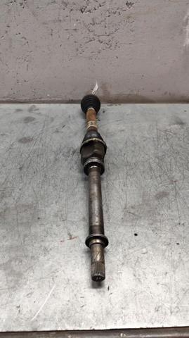 8200375538 RENAULT Semieje delantero derecho  comprar en Jaén