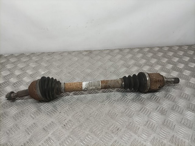Semieje delantero izquierdo 8200376094 RENAULT